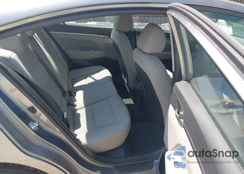 2018 Hyundai Elantra Sel z USA, uszkodzony, nr VIN 5NPD84LF2JH368718